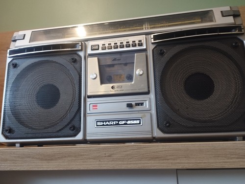 Sharp boombox radio - gf-85-85,