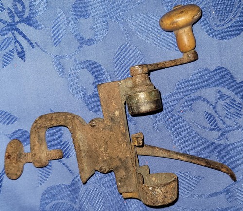 Ancien petit sertisseur pour - petit,