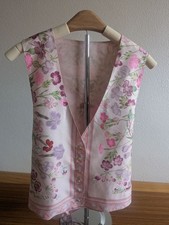 Gilet écharpe en soie Hermès Remake rose à fleurs col V avec boutons dorés...