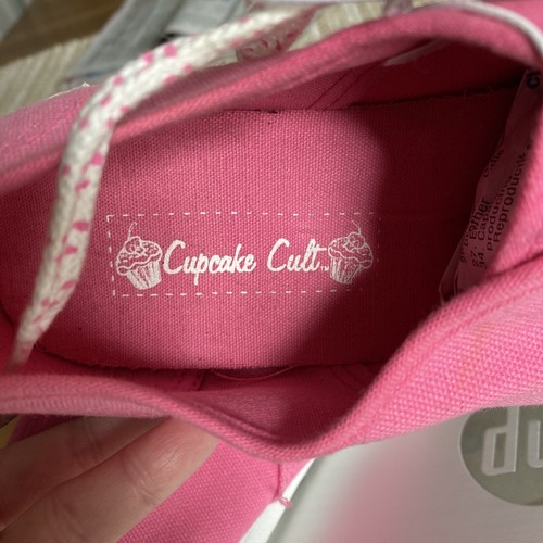 Vintage cupcake cult - vintage,