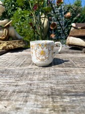 Tasse en porcelaine anglaise