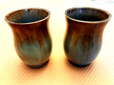 Paire d'ancien vase faience