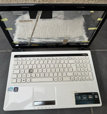 Ordinateur portable ASUS A73B Non Testé Hors Service Pour pièces et Réparateur
