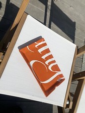 Rare Plat Rectangulaire signé Fabienne Jouvin. Asiatides. Coloris Orange 25x14cm