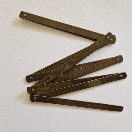 Outil ancien petit metre - outil, :
