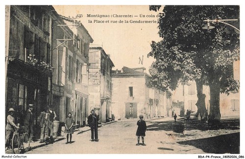 Bdap4 0358 montignac un - -,