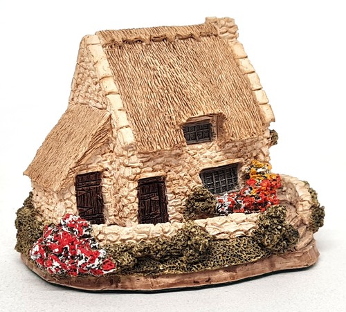 Lilliput lane tanners - lilliput,