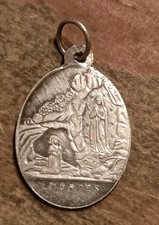 Fine Médaille Religieuse