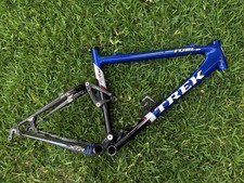 Trek Fuel 100 Mountain Bike