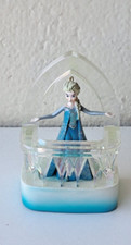 FIGURINE COLLECTION DISNEY " ELSA REINE DES NEIGES " EN RESINE 11 cm MUSICALE