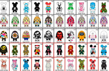 Choose your Qee - 2.5" - Toy2R - Kidrobot Vinyl toy urban street art bearbrick