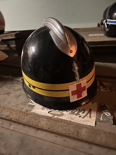 Casque ancien crs - casque, médical