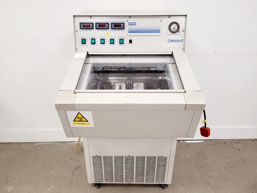 Microtome cryostat instrument - cryostat,