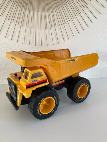 Jouet camion - 25,