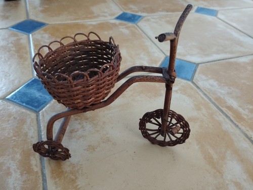 Vend jouet tricycle - vend,