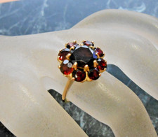 Bague  or jaune  18K sertie