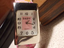 Dany montre femme bracelet rigide watch Uhr 