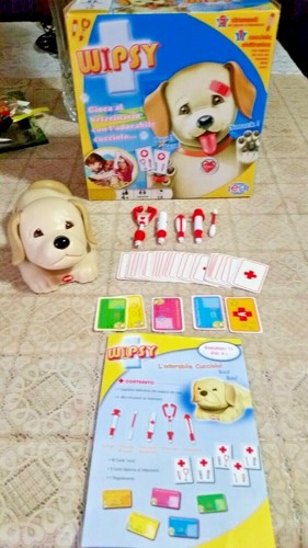 Wipsy play veterinarian with - veterinarian,