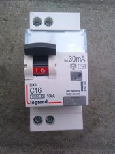 1x disjoncteur différentiel