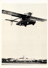 CPM A122 The convair car, Henry Dreyfuss 1947 unidentified Photographer (d1269)