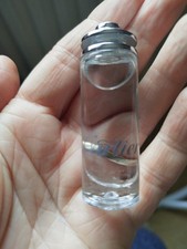 Un Flacon Miniature Cartier