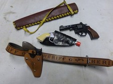 LOT DE PISTOLET JOUET DE