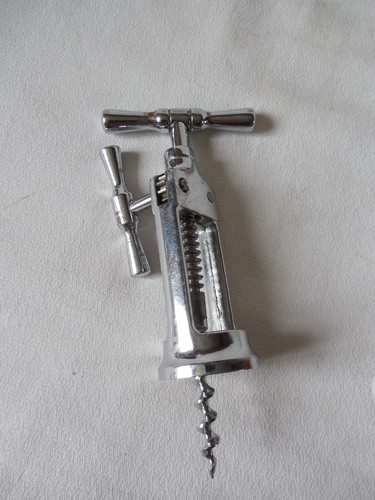 Ancien tire bouchon - ancien, a