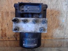 Bloc ABS (freins anti-blocage)