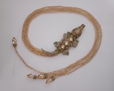Heidi DAUS- Collier Alligator avec de magnifiques cristaux multicolores.