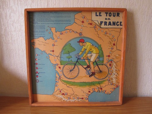 Ancien jeu plateau - de,