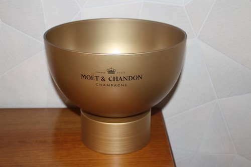 Superbe sceau champagne - a,