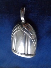 Ancien hochet cloche bébé art déco français plaqué argent forme. Bague manquante.