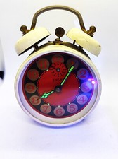 Ancien Reveil Horloge Mécanique Peter phosphorescent Ouraline Uv 395 nm Réactif