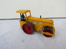 dinky toys    rouleau
