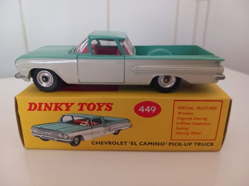Dinky toys chevrolet - toys,