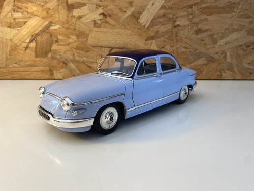 Panhard berline 1961 - 17,