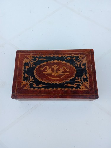 Boîte timbres en - boîte,