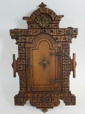 Petite armoire suspendue avec ferrures en laiton - Bois, Laiton - Début du XXe s