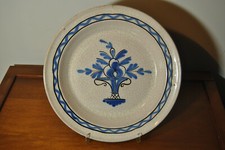 Plat creux ancien faience cul