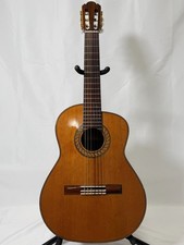 Guitare classique Yukinobu