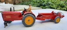 DINKY TOYS Massey Harris TRACTEUR ET REMORQUE