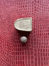 Ancien dé à coudre en argent ?