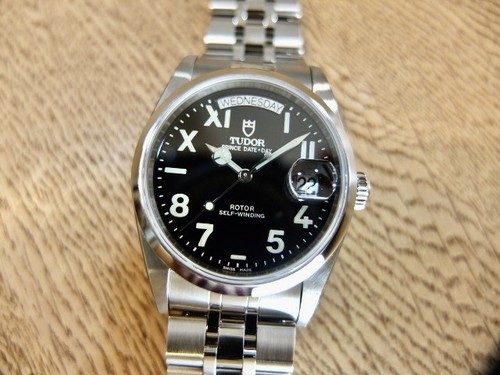 Montre pour homme - , tudor