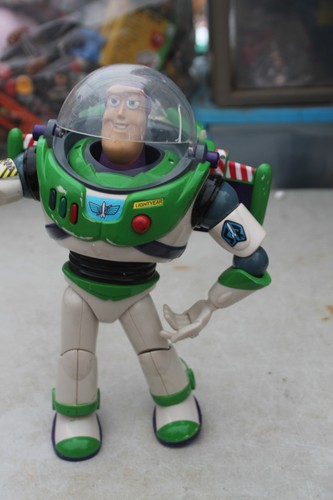Grand personnage toys story - personnage,