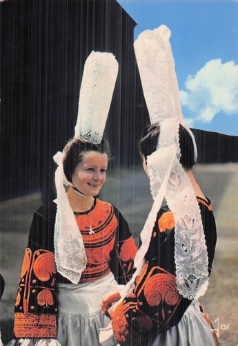 Quimper costume bigouden - 29,