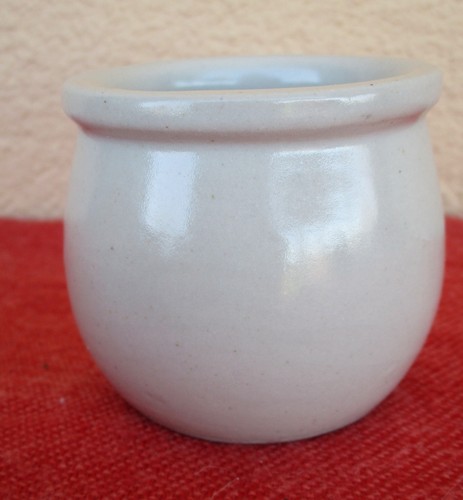 Anciens pots yaourt en - de,