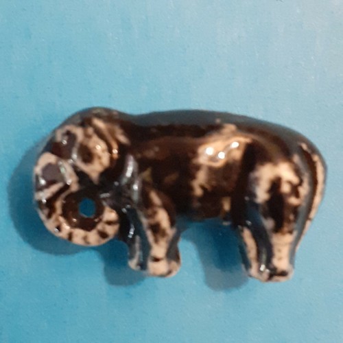 Feve ancienne elephant noir - ancienne,