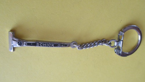Porte clé métal - ,, vintage
