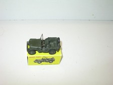 DINKY TOYS Jeep militaire