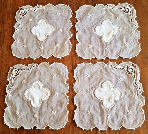 Napperons anciens en tulle - 4,